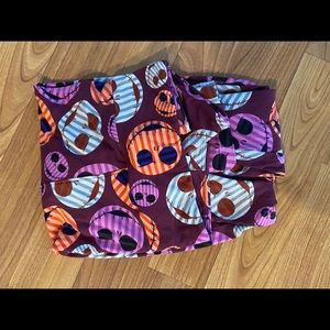 LulaRoe nightmare before Christmas leggings